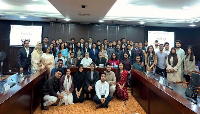 এনএসইউতে নবনিযুক্ত বার কাউন্সিল ও হাইকোর্টের আইনজীবীদের সংবর্ধনা 