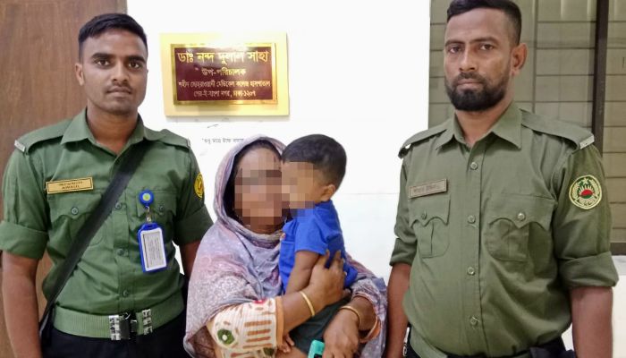 মানবিকতায় অনন্য আনসার: সোহরাওয়ার্দী হাসপাতালে হারানো শিশু উদ্ধার