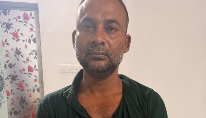 ঈশ্বরদীতে আ.লীগের ঝটিকা মিছিল, যুবলীগ নেতা গ্রেফতার