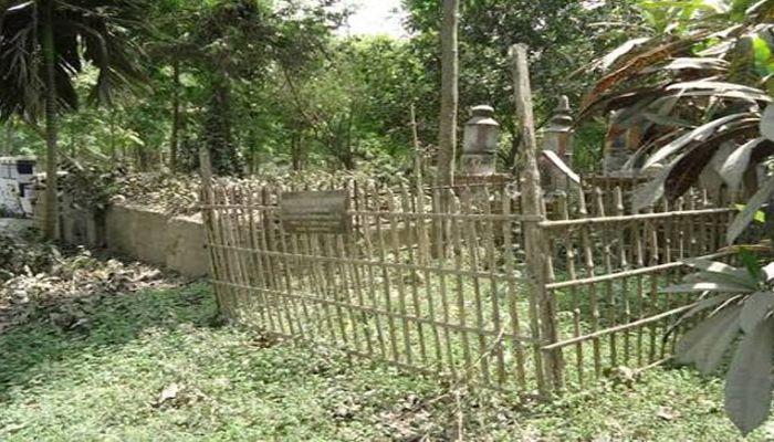 জিজ্ঞাসা: শুক্রবার মারা গেলে কবরের আজাব হয় না?