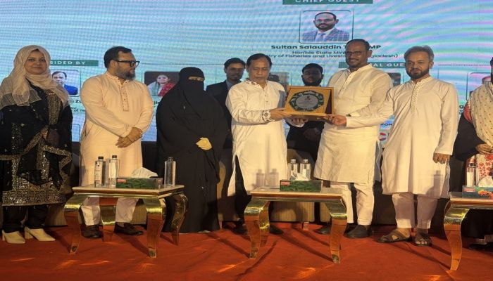দেশীয় শিল্পের বিকাশে স্বনির্ভর বাংলাদেশ গড়তে হবে